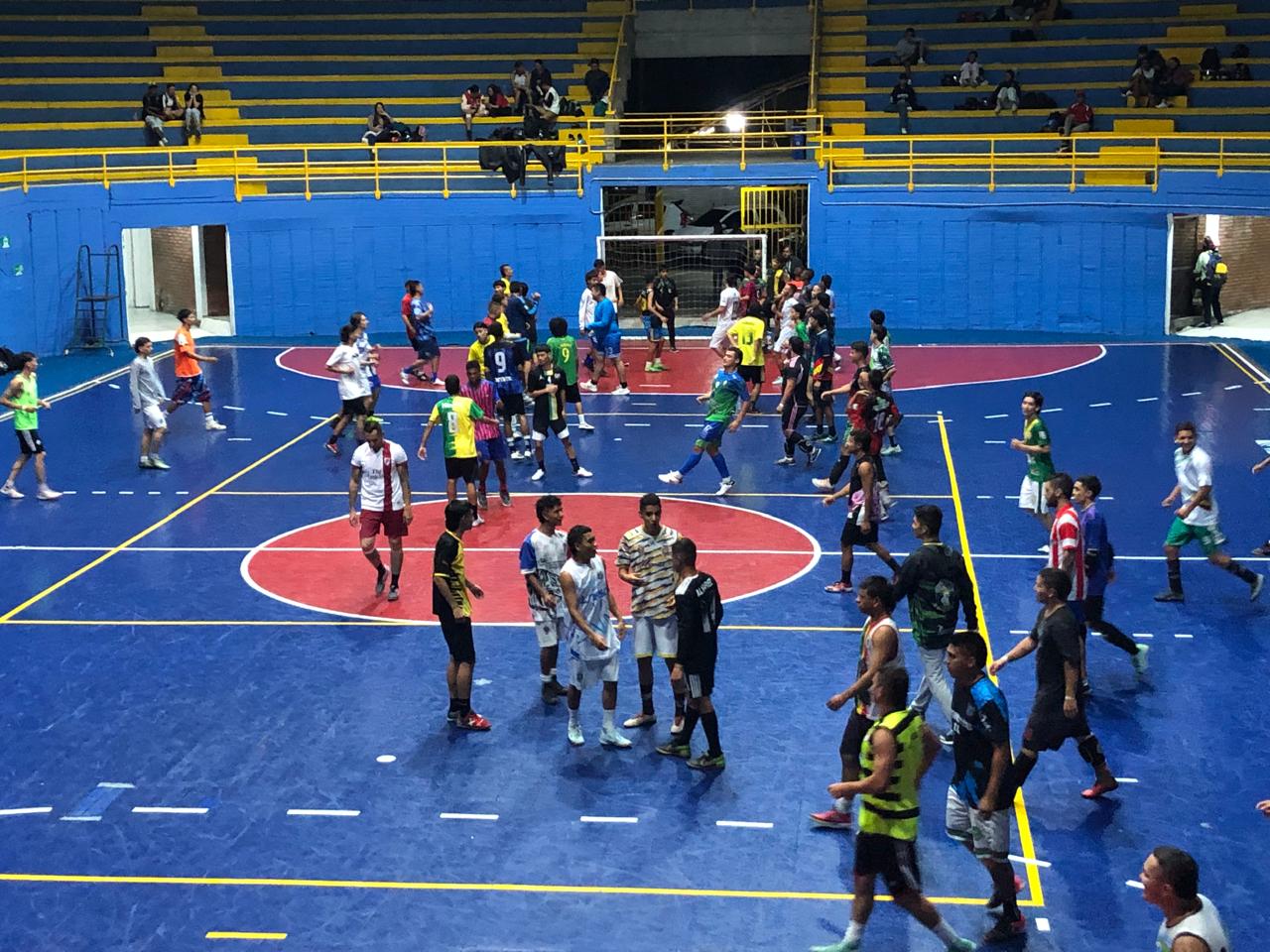 CACIQUES DEL QUINDÍO REALIZÓ CONVOCATORIA PARA SU EQUIPO PROFESIONAL